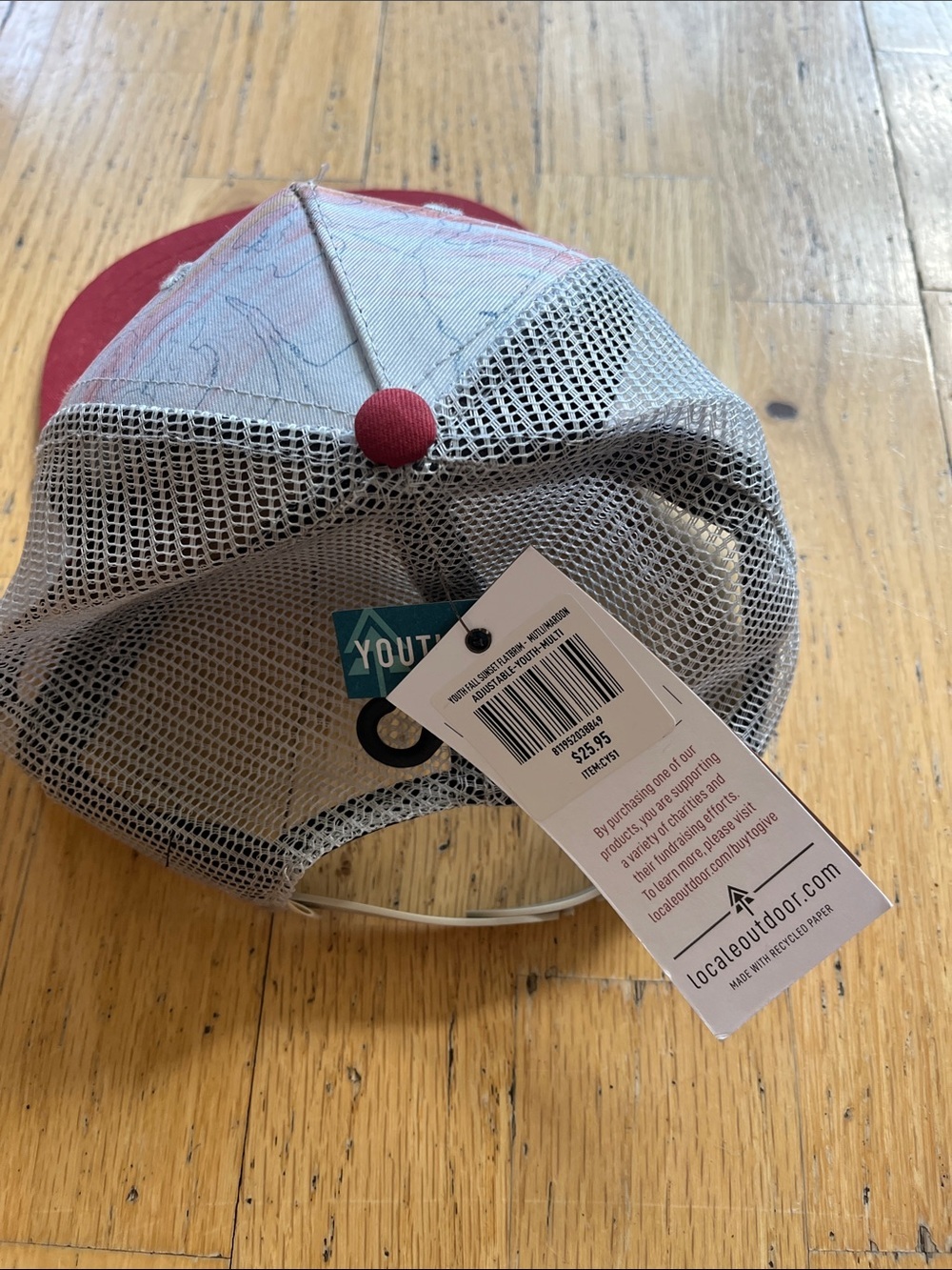 Yellowstone Club mountain sunset Mesh trucker Hat, flat Red Brim, youth size - Picture 3 of 4